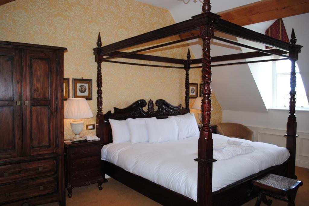 Celbridge Manor Hotel Buitenkant foto